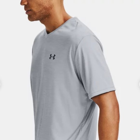 🌿Sale🌿 Under Armour Men Size S L V-Neck Tech 2.0 Short Sleeve Grey 1327969 011 - Picture 4 of 5